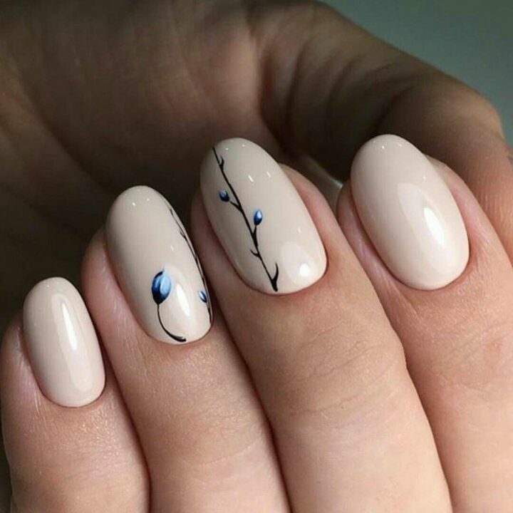 manikyur-v-stile-minimalizm
