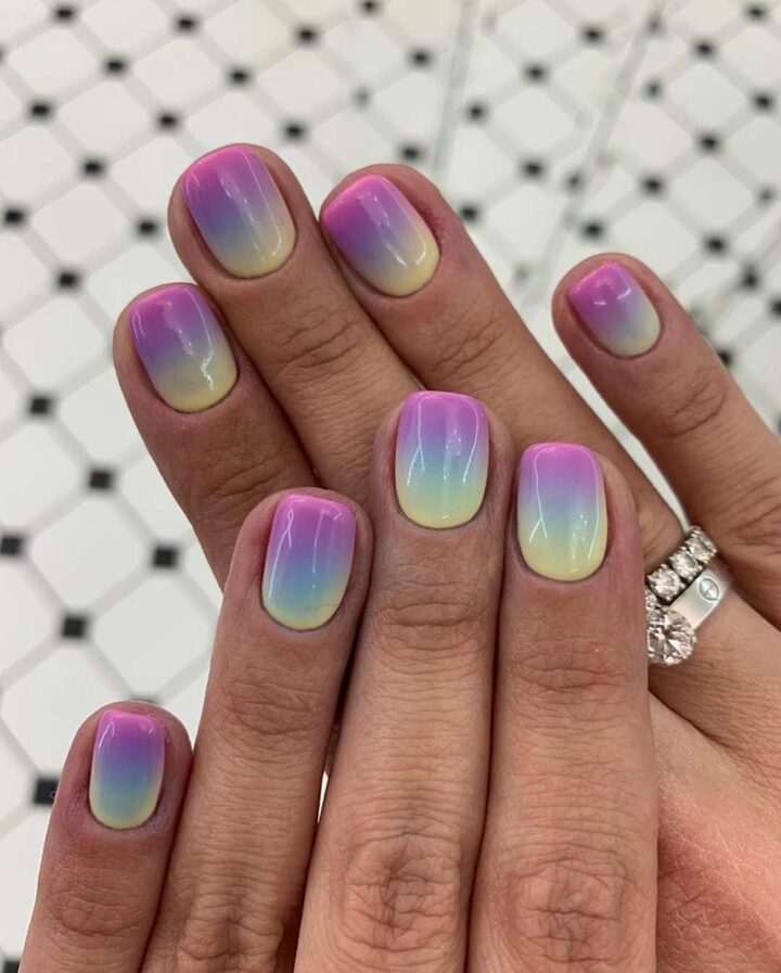 manikyur-ombre-na-korotkie-nogti