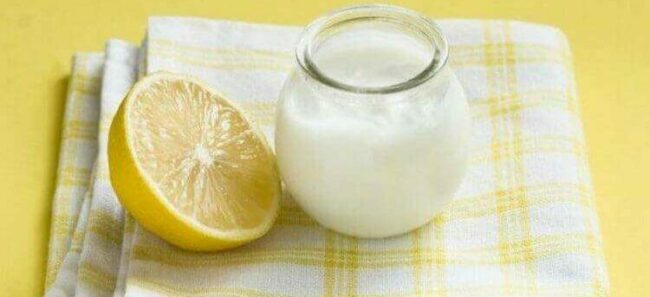 kefir-i-limon-dlya-nog.jpg