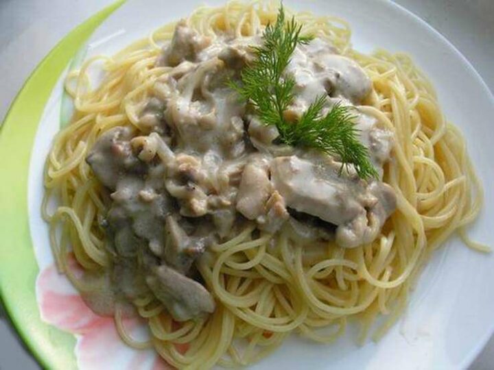 spagetti-s-tuntsom.jpg