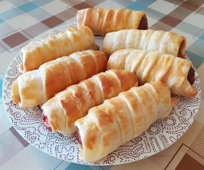 sosiski-v-teste.jpg