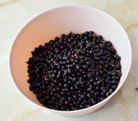 Компот из смородины на зиму 22 kompot iz chernoi smorodini na zimu na 3 litrovuiu banku 8716021 e1753973112226