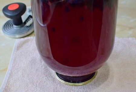 Компот из смородины на зиму 29 kompot iz chernoi smorodini na zimu na 3 litrovuiu banku 8716111 e1753973464470