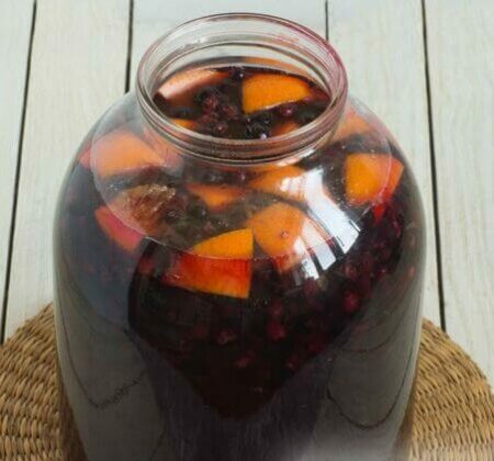 Компот из смородины на зиму 36 kompot-iz-smorodiny-na-zimu.jpg